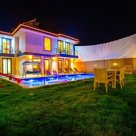 Villa Fabulous With Pool In Kas