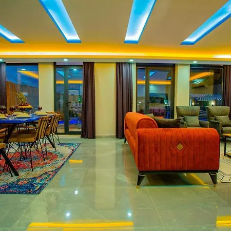 Fabulous With Pool In Kas Villa
